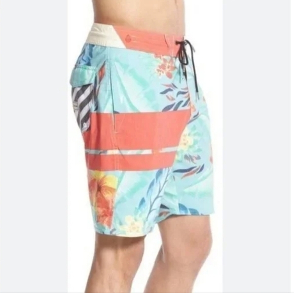 Volcom Slingers Men’s Board Shorts Trunks Multi Color Flowers Size 38 9" inseam - Picture 1 of 6